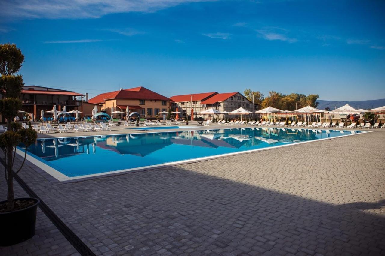 Illara Spa Hotel Irshava 외부 사진