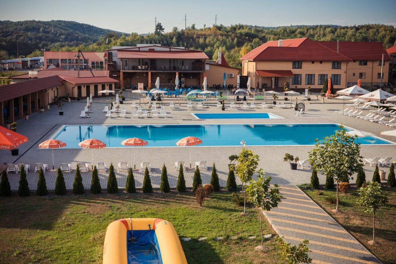 Illara Spa Hotel Irshava 외부 사진