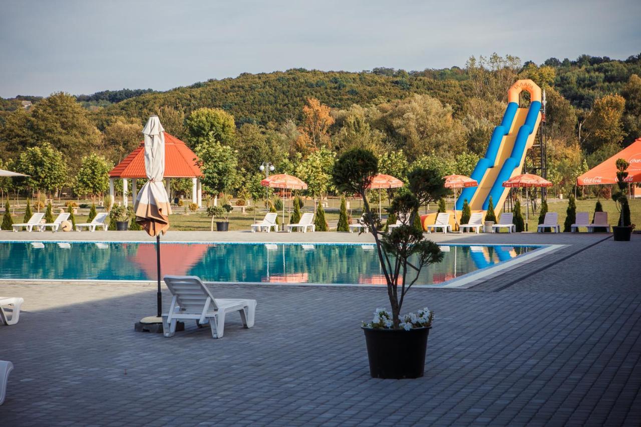 Illara Spa Hotel Irshava 외부 사진